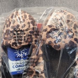 Dearfoams velour slippers